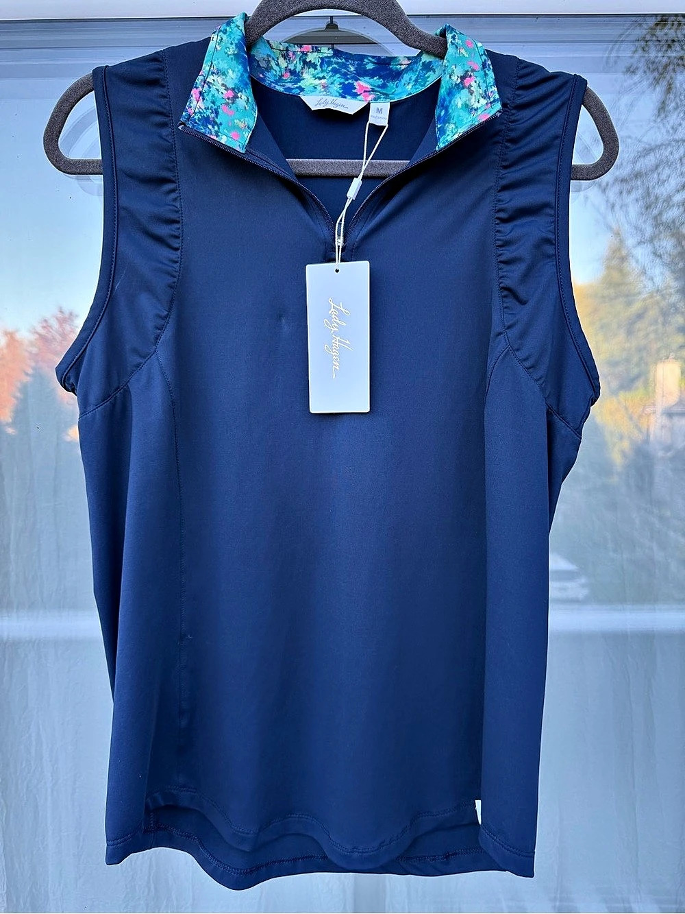 Lady Hagan Floral Sleeveless Golf Top in Blue Size Medium NWT